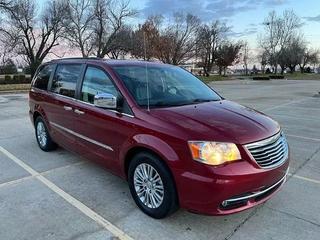 2015 CHRYSLER TOWN & COUNTRY TOURING L