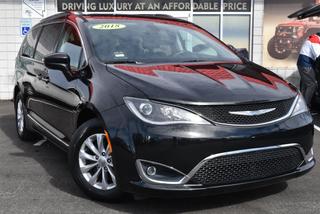 Image of 2018 CHRYSLER PACIFICA
