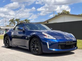 2017 NISSAN 370Z TOURING