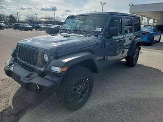 CHARLIE S DODGE CHRYSLER JEEP RAM Used Cars for Sale in Maumee OH