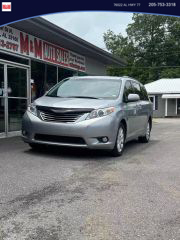 Image of 2014 TOYOTA SIENNA