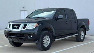 Image of 2017 NISSAN FRONTIER CREW CAB