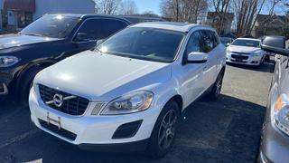 Image of 2013 VOLVO XC60