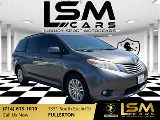 Image of 2015 TOYOTA SIENNA