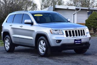 Image of 2011 JEEP GRAND CHEROKEE