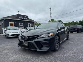 Image of 2018 TOYOTA CAMRY