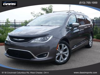 Image of 2017 CHRYSLER PACIFICA