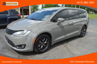 Image of 2020 CHRYSLER PACIFICA