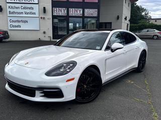 Image of 2019 PORSCHE PANAMERA