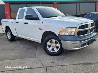 Image of 2015 RAM 1500 QUAD CAB