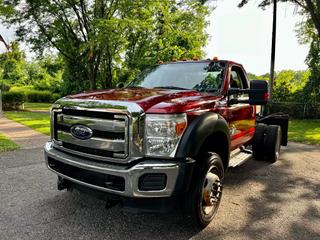 Image of 2016 FORD F550 SUPER DUTY REGULAR CAB & CHASSIS