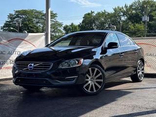 Image of 2016 VOLVO S60