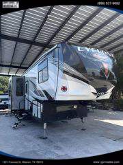 Image of 2018 HEARTLAND CYCLONE TOY HAULER 4005 44'