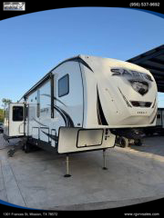 Image of 2022 FOREST RIVER SABRE 36BHQ 42'