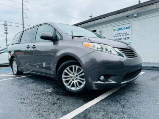 2014 TOYOTA SIENNA LIMITED