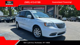 Image of 2016 CHRYSLER TOWN & COUNTRY