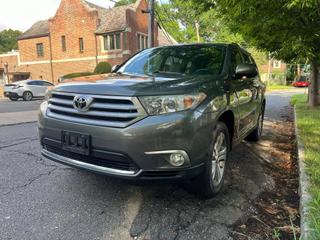 Image of 2011 TOYOTA HIGHLANDER