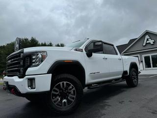 Image of 2020 GMC SIERRA 2500 HD CREW CAB AT4 PICKUP 4D 6 1/2 FT