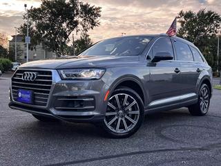 Image of 2017 AUDI Q7