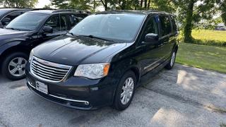 Image of 2014 CHRYSLER TOWN & COUNTRY