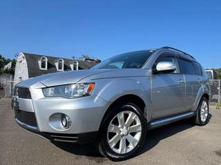 Image of 2010 MITSUBISHI OUTLANDER