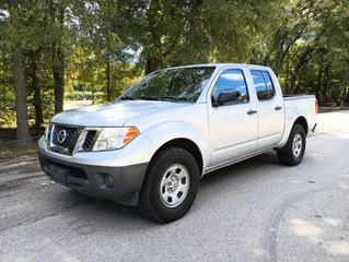 Image of 2017 NISSAN FRONTIER CREW CAB