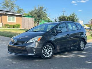 Image of 2014 TOYOTA PRIUS V