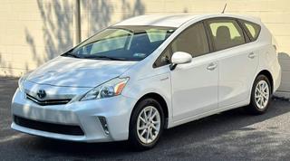 Image of 2013 TOYOTA PRIUS V