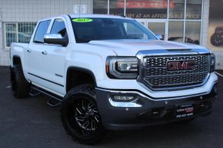 Image of 2017 GMC SIERRA 1500 CREW CAB