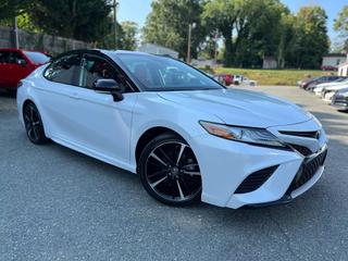 Image of 2019 TOYOTA CAMRY 