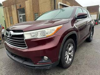 Image of 2014 TOYOTA HIGHLANDER