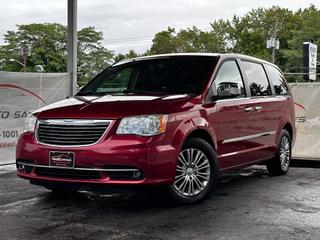 Image of 2014 CHRYSLER TOWN & COUNTRY