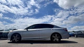 2017 HONDA ACCORD - Image