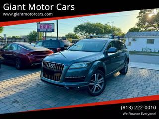 2015 AUDI Q7 - Giant Motor Cars