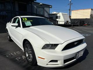 Image of 2013 FORD MUSTANG