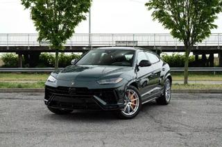 Image of 2024 LAMBORGHINI URUS