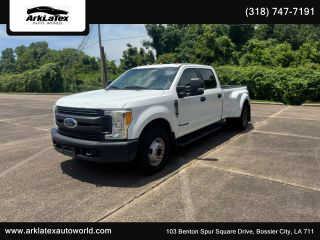 Image of 2017 FORD F350 SUPER DUTY CREW CAB