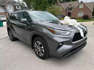 Image of 2021 TOYOTA HIGHLANDER HYBRID XLE SPORT UTILITY 4D