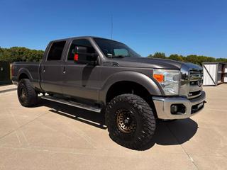 2014 FORD F250 SUPER DUTY CREW CAB - Image