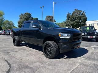 Image of 2019 RAM 1500 CREW CAB