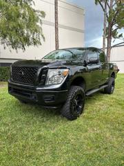 Image of 2017 NISSAN TITAN CREW CAB