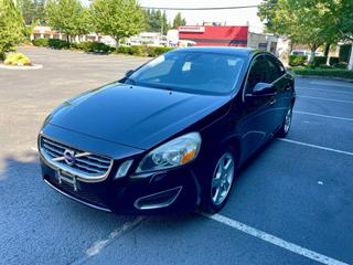 Image of 2013 VOLVO S60