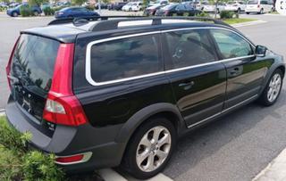 Image of 2011 VOLVO XC70