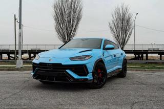 Image of 2023 LAMBORGHINI URUS