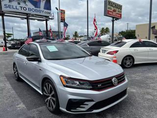 Image of 2018 VOLKSWAGEN PASSAT