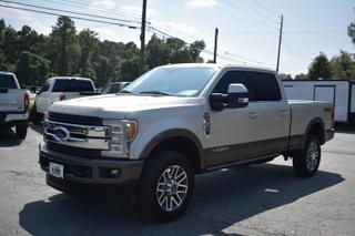 Image of 2017 FORD F350 SUPER DUTY CREW CAB KING RANCH PICKUP 4D 6 3/4 FT