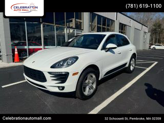 Image of 2016 PORSCHE MACAN