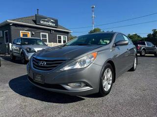 Image of 2013 HYUNDAI SONATA