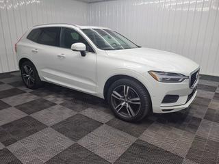 Image of 2019 VOLVO XC60