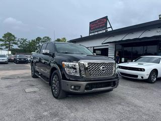 Image of 2017 NISSAN TITAN CREW CAB